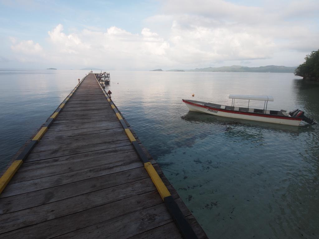 Raja Ampat Dive Resort Tapokreng Экстерьер фото